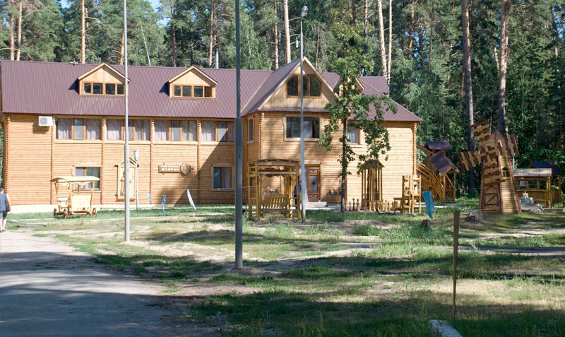 Усадьба ульяновск. Боярская усадьба Ульяновск. Боярская усадьба база отдыха Ульяновск. Альбатрос Ульяновск турбаза. Турбаза усадьба Ульяновск.